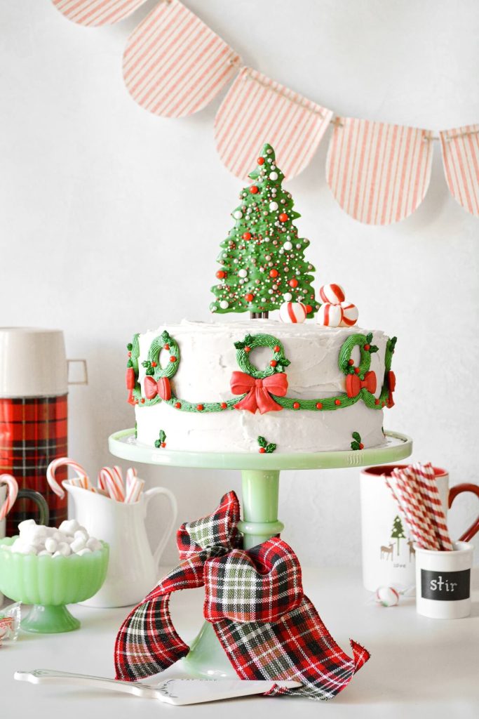 Christmas tree cake topper