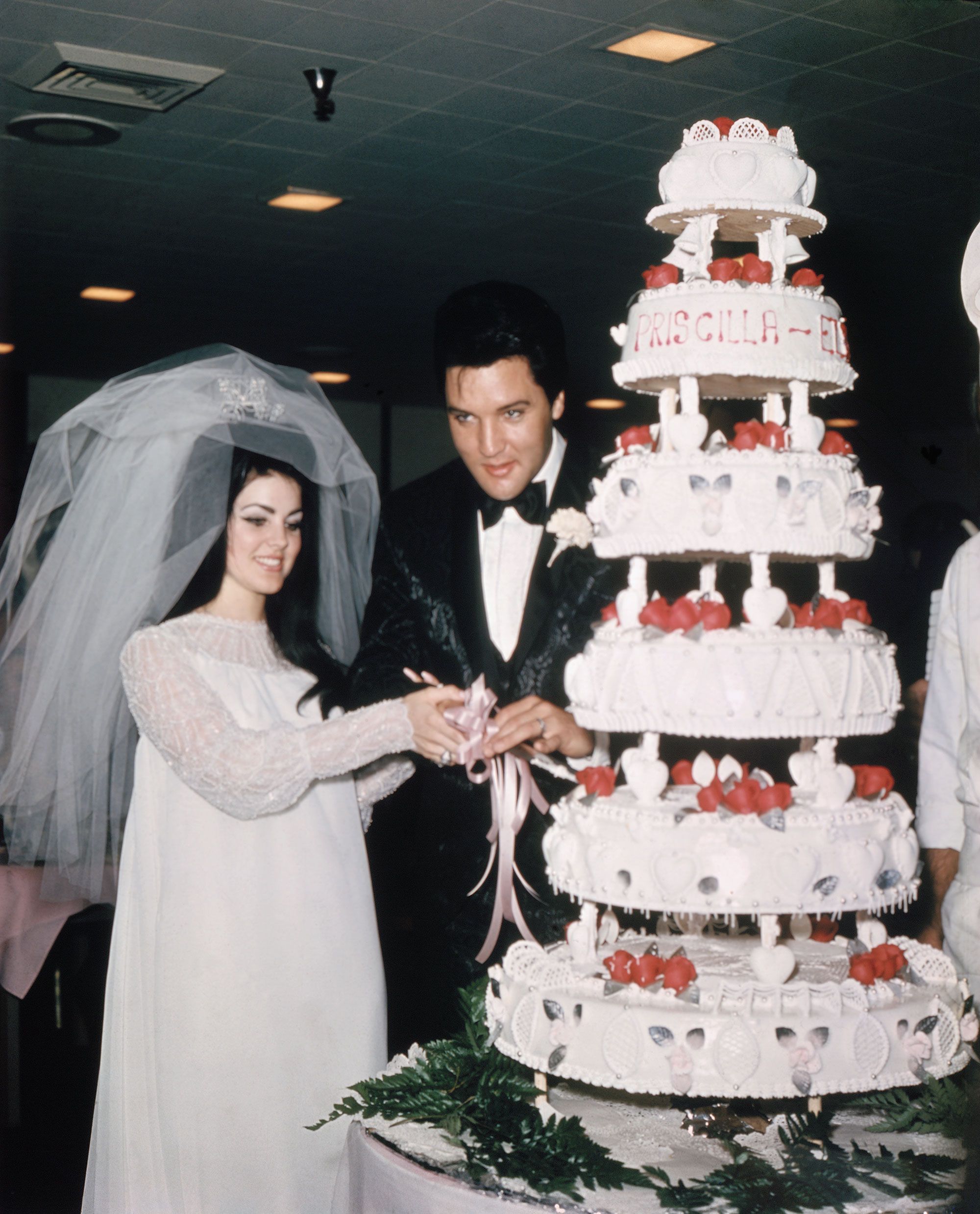 six-tier wedding cake